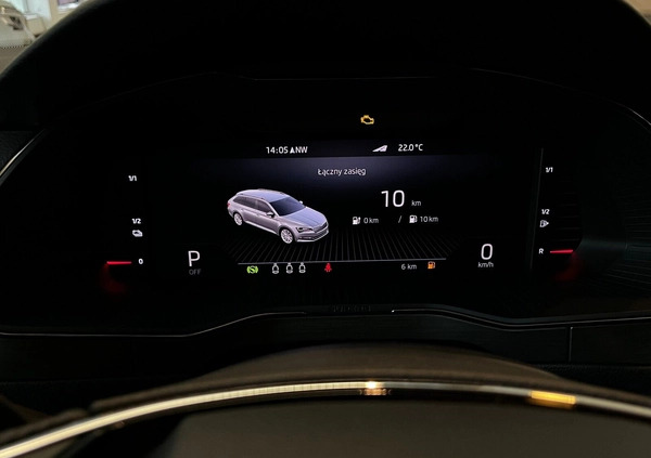 Skoda Superb cena 207000 przebieg: 8, rok produkcji 2024 z Hrubieszów małe 352